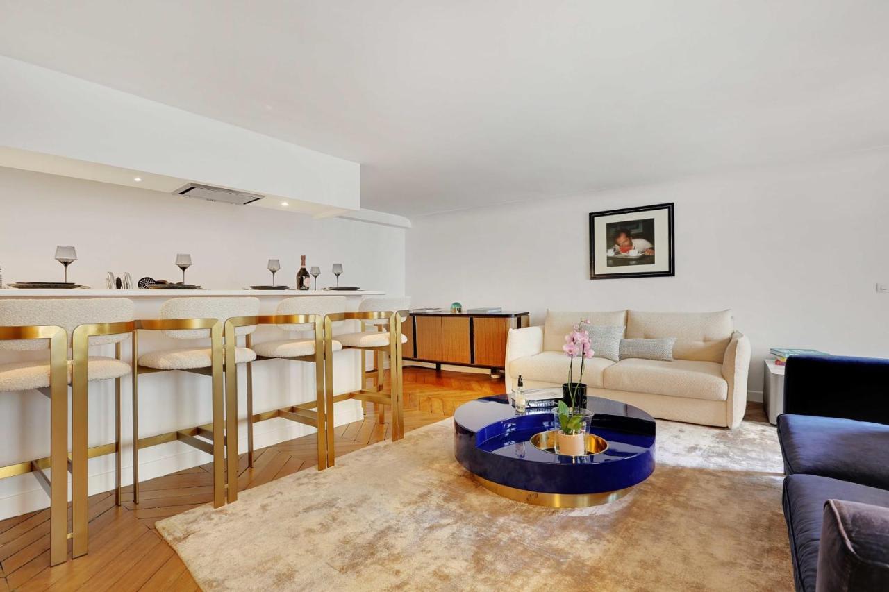 Elegant Apartment - 2Bd-6P - Avenue Montaigne ปารีส ภายนอก รูปภาพ
