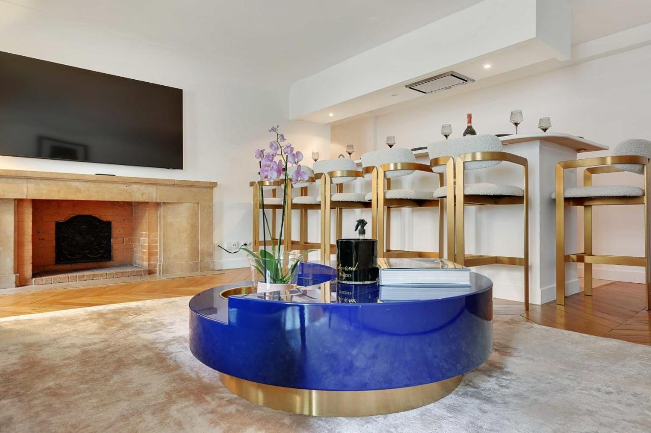 Elegant Apartment - 2Bd-6P - Avenue Montaigne ปารีส ภายนอก รูปภาพ
