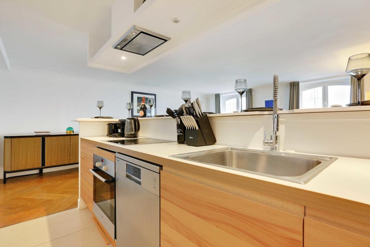 Elegant Apartment - 2Bd-6P - Avenue Montaigne ปารีส ภายนอก รูปภาพ